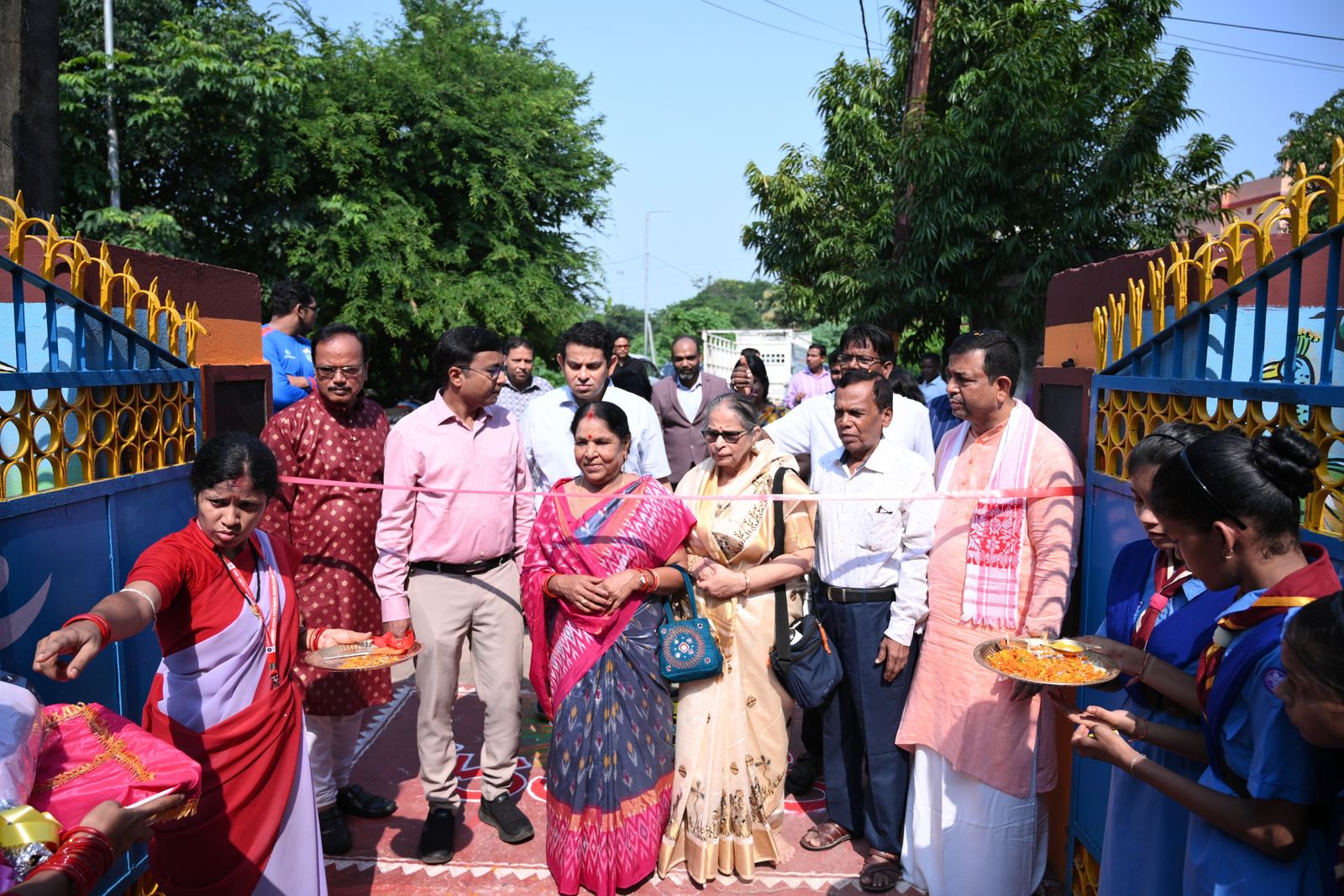 Guests welcomed in the traditional way